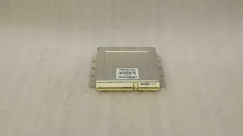 Mercedes CLS W219 Airmatic module A0375451232 control unit air suspension