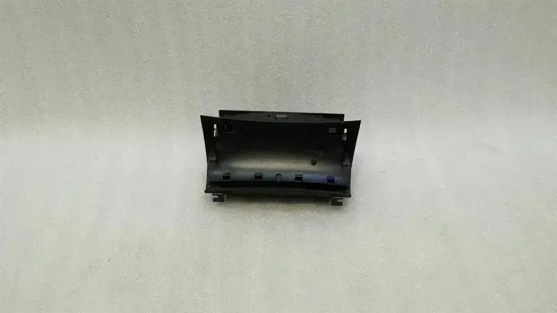 Mercedes CLS W219 W211 Ashtray A2116802852 Ashtray