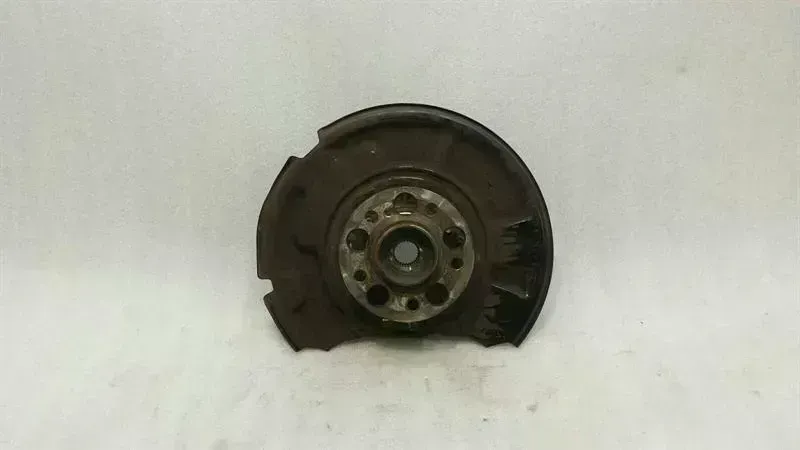 Mercedes E63 W211 Right Rear Hub A2113504608 Wheel Bearing Housing Rear Right