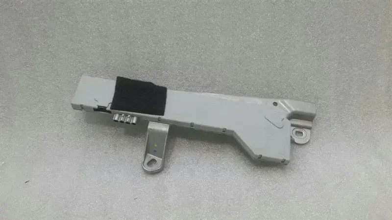 Mercedes CLS W219 Aerial / Antenna A2198200189 Antenna