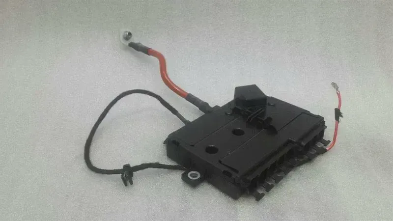 Mercedes C Class W205 Fuse Box A2055402850 Fuse Box C43 Convertible