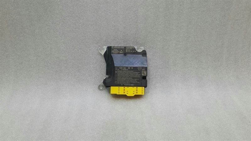Mercedes C Class W205 Safety Module ECU A2059008618 Air Control Unit
