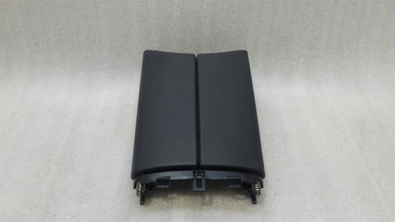 Mercedes C Class W205 armrest A2056800096 centre armrest armrest