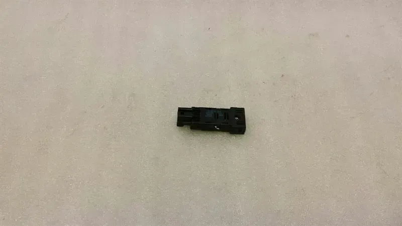 Mercedes S-Class W222 Rear Window Heater Module A2229820004 Rear Window Heater
