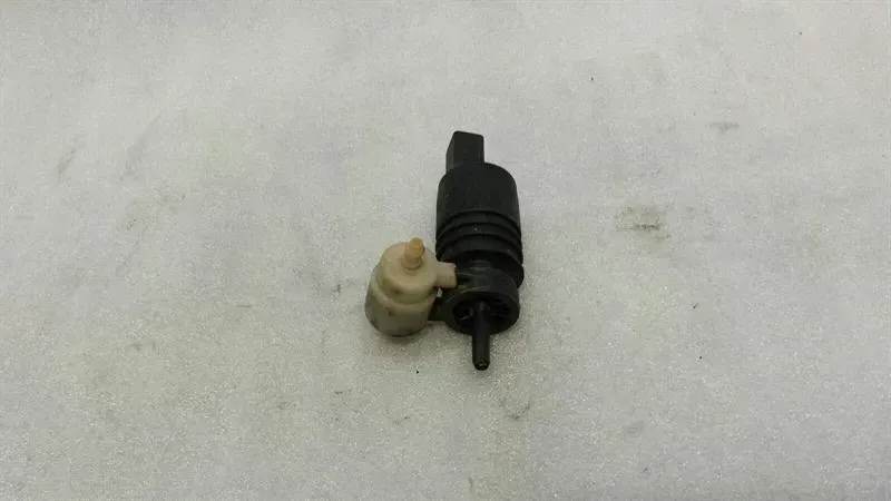 Porsche Cayenne 957 washer fluid pump 1K6955651 washer water pump