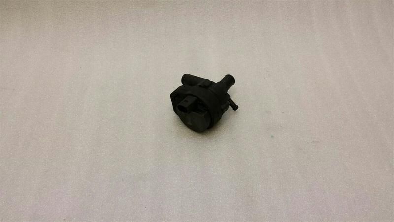 Mercedes E Class W212 Additional Cooling Pump A2118350028 Coolant Pump Pump
