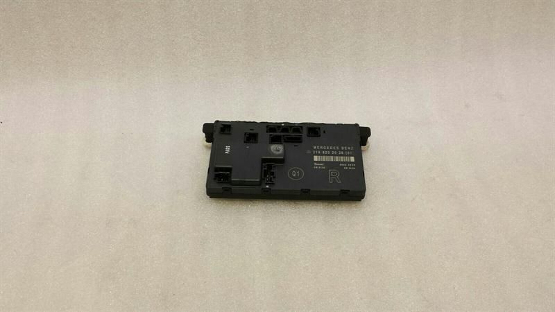 Mercedes CLS W219 front right door module A2198202026 door control unit front RE