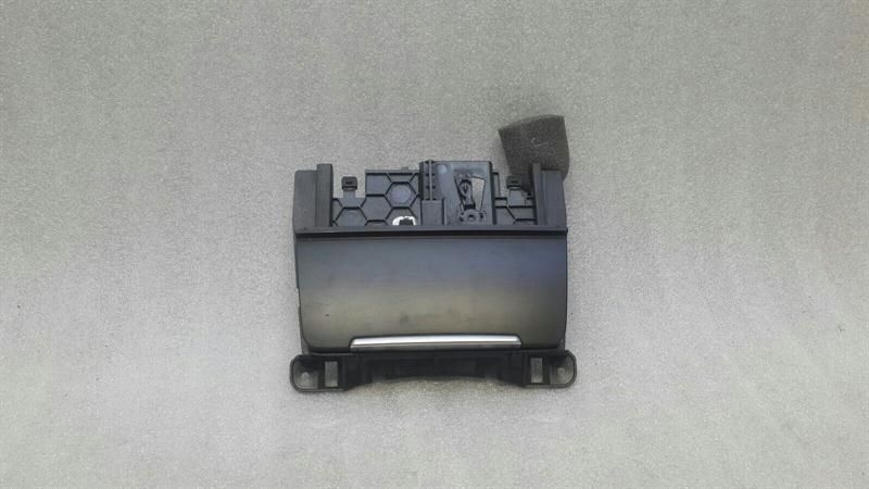 Audi S5 8t a5 rs5 q5 Ashtray 8K0857951 Ashtray