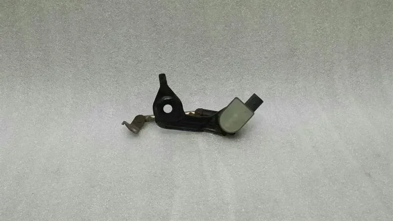 Audi S5 8T rear xenon level sensor 1T0907503 level sensor rear