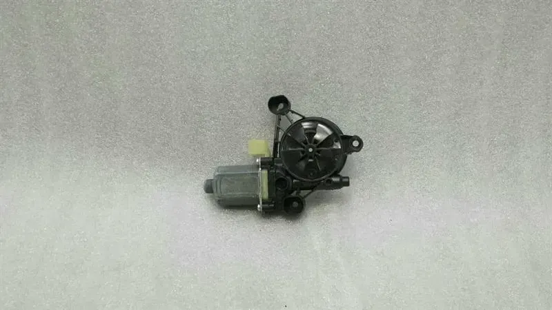 Audi S3 8V A3 Door Window Motor 5Q0959802B Power Window Motor Left