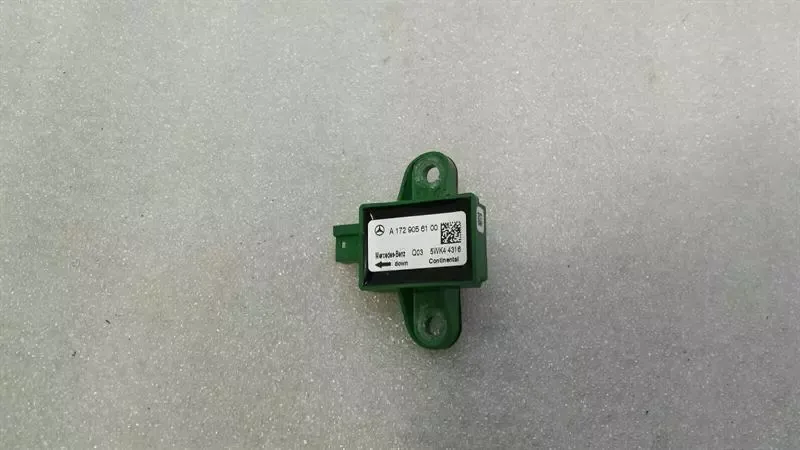 Mercedes E Class W212 Crash Sensor A1729056100 Impact Sensor