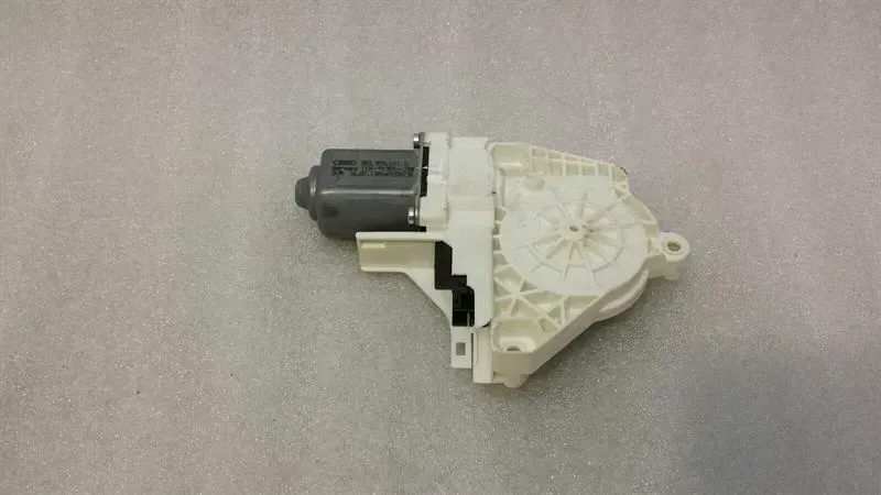 Audi A6 4G RLH door window motor 8K0959811A power window motor rear left