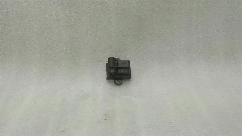 Mercedes C Class W205 Glow Plug Relay (Diesel) A6519003103 Glow Control Unit