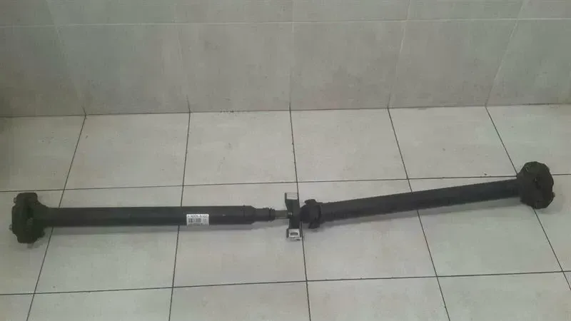 Mercedes C Class W205 Propshaft A2054106102 Propshaft OM651