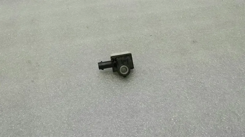 Porsche Cayenne 958 92A crash sensor 2H0959351 impact sensor