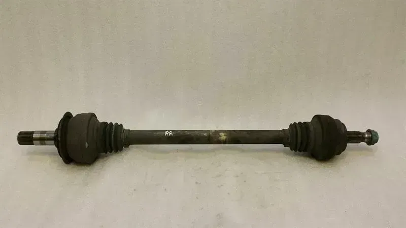 Mercedes C Class W205 Drive Shaft Rear Right A2053500009 Rear Drive Shaft