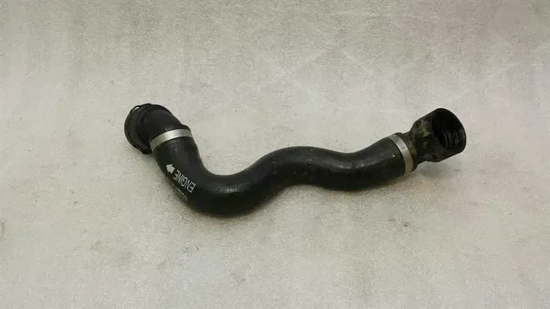 Mercedes C Class W205 Cooling Pipe A2055017484 Coolant Hose Hose OM651