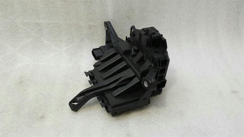 Mercedes C Class W205 Fuse Box A2055402250 Fuse Box C220