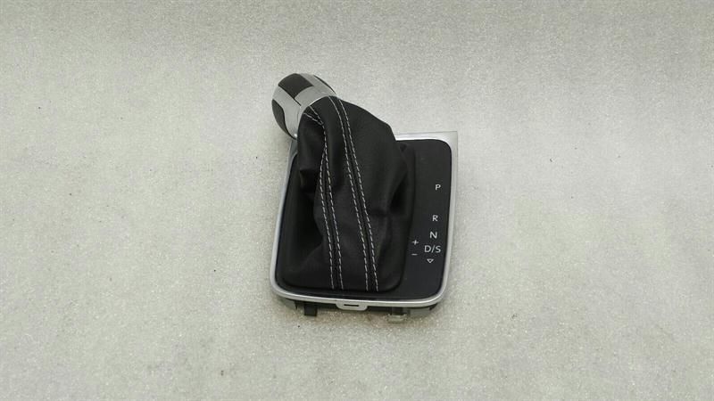 Volkswagen Golf GTD RHD Gear Knob 5G2713203G Right Handlebar DSG