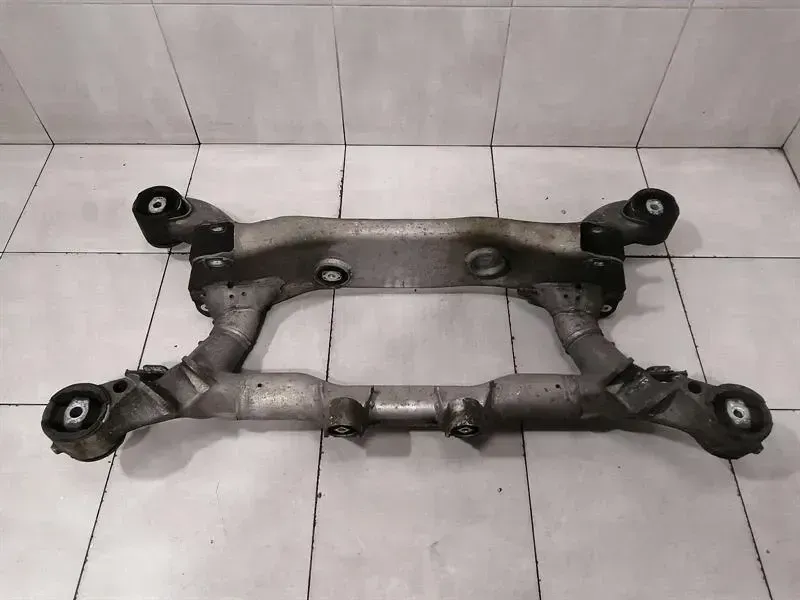 Rolls Royce Phantom MK7 VII 7 Subframe Rear 33316770752 Axle Frame Rear Axle