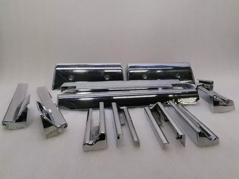 ROLLS ROYCE PHANTOM MK7 VII 7 Seat Rail Trim Set 52107168909 Cover