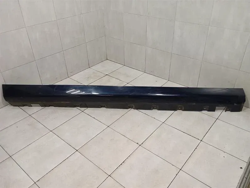 Rolls Royce Phantom MK7 VII 7 left side skirt 7040031 left side sill SWB-