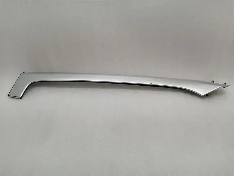 ROLLS ROYCE GHOST 51137226085 LEFT Window Mounting Parts Window Mounting Part