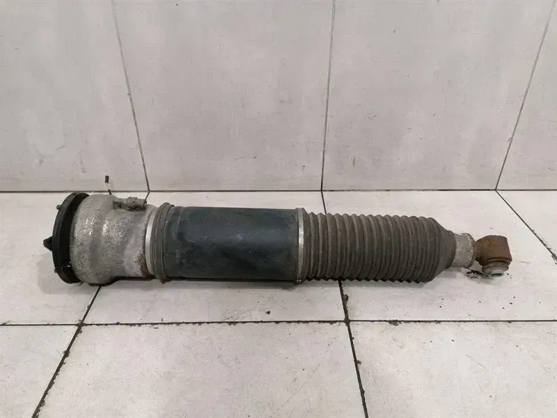 Rolls Royce Phantom MK7 VII 7 Shock Absorber Rear 37106785172 RH Shock Absorber