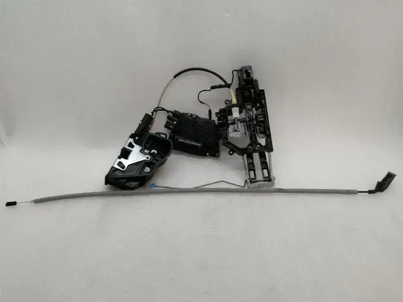 Rolls Royce Ghost Series II 2 Door Lock 51217202007 Door Lock REAR LEFT LEFT