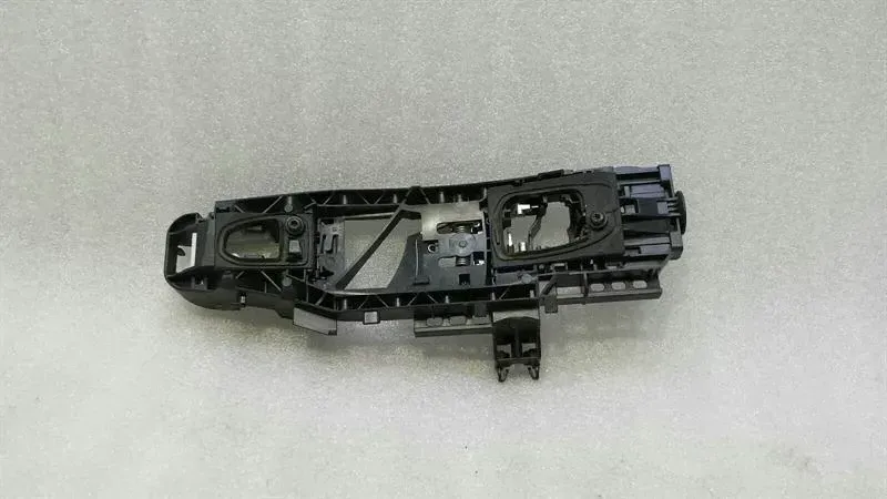 Mercedes C Class W205 FLH handle carrier A0997602100 door handle holder front left