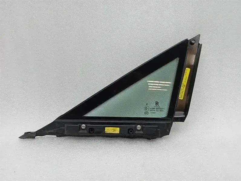 Rolls Royce Wraith RR5 Left Front 1/4 Glass 51337420639 Door Panel 1/4 Front Left