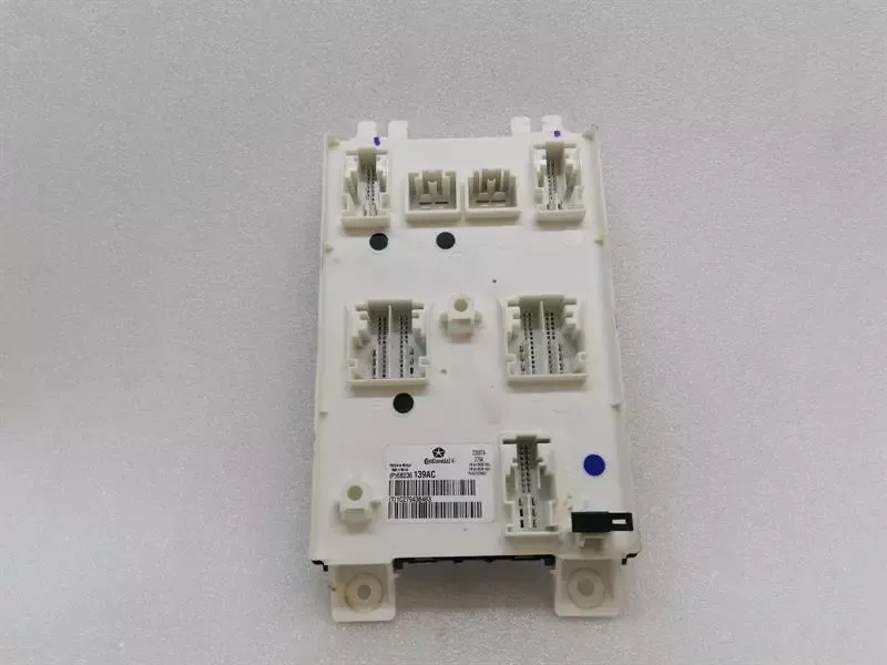 JEEP GRAND CHEROKEE WK2 MK4 Bpdy Control Module 68236139AC Control Unit BCM