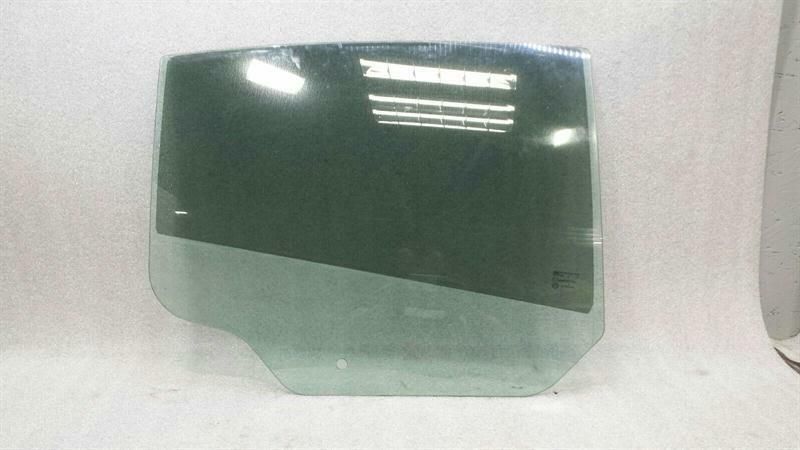 DODGE CHARGER LX LD Right Rear Door Glass 55113552AB Door Window Rear Right