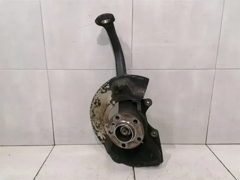 ROLLS ROYCE PHANTOM MK7 Left Front Hub 31216774835 Wheel Bearing Case Front Left