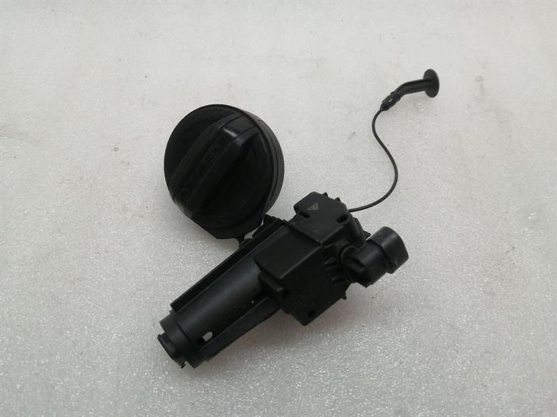 Porsche Cayman 718 GT4 99150441403 TANK FLAP ACTUATOR FUEL FLAP ACTUATOR