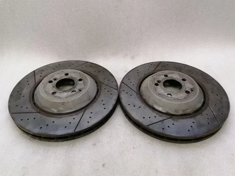 Mercedes C Class W205 C63 S AMG Front Brake Disc A2314211812 Front Brake Disc