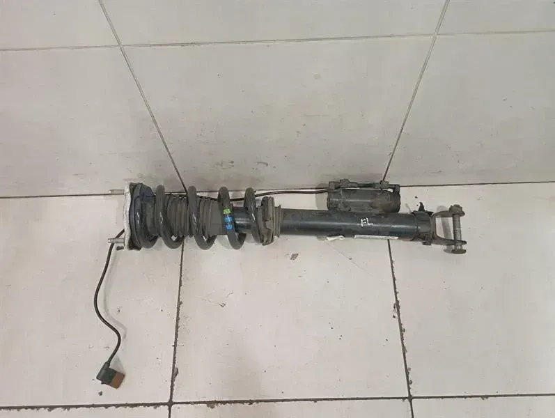 Mercedes W205 C63 AMG EDC Shock Absorber FLH A2053231500 Front Shock Absorber