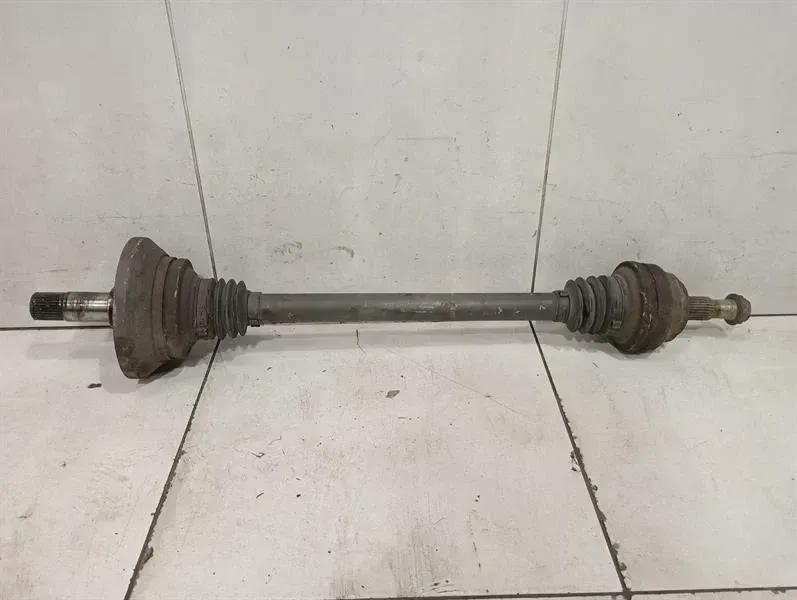 Mercedes C63 AMG W205 Left Rear Drive Shaft A2053502109 Drive Shaft Rear Li