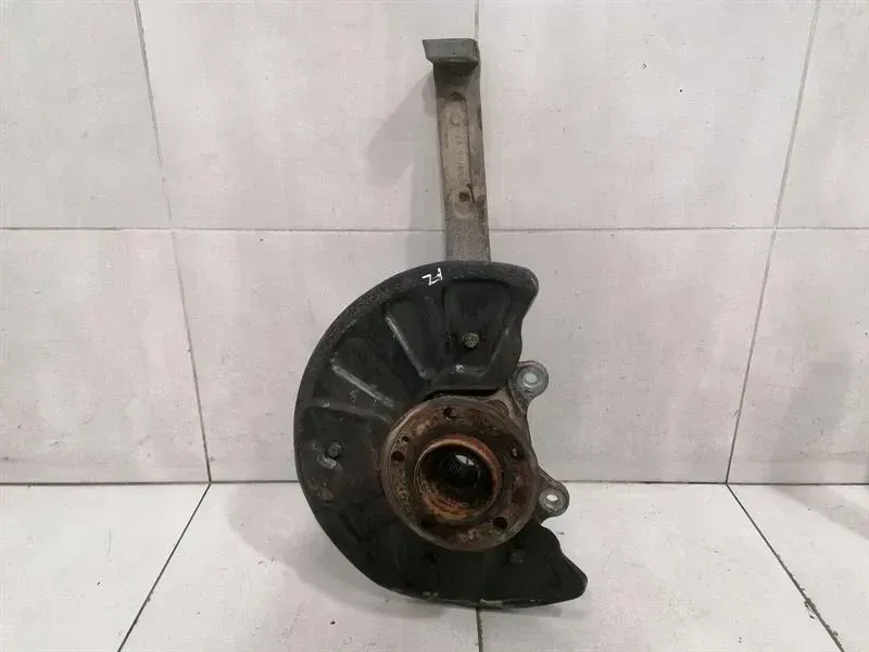 MERCEDES G-CLASS W463A W464 18-24 G63 AMG Front Hub A4633320000 Wheel Bearing Housing