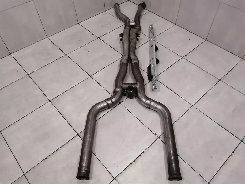 MERCEDES C63 AMG W205 EXHAUST SILENCER A2054906401 EXHAUST X PIPE M177 V8