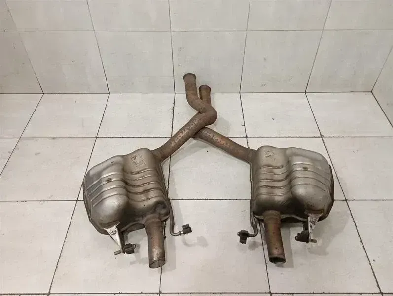 Mercedes C63 AMG W205 Exhaust Silencer A2054900035 Exhaust Silencer M177
