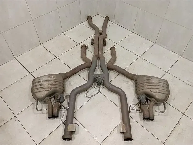 Mercedes C63 AMG W205 exhaust silencer A2054900735 exhaust silencer set