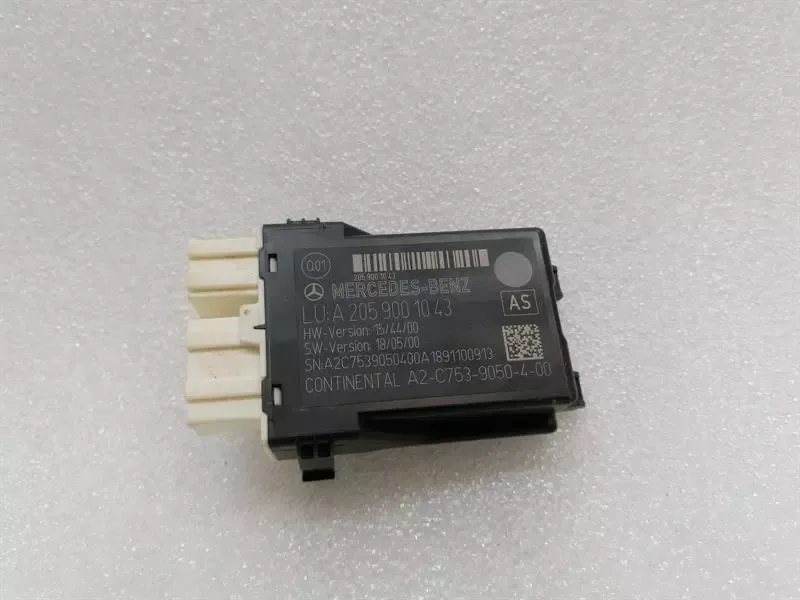 Mercedes C Class W205 Continental Control Module A2059001043 Control Unit