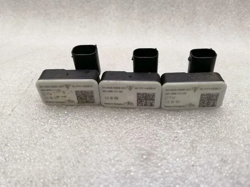 Porsche 911 991 crash sensor set 99160611100 impact sensor SRS set