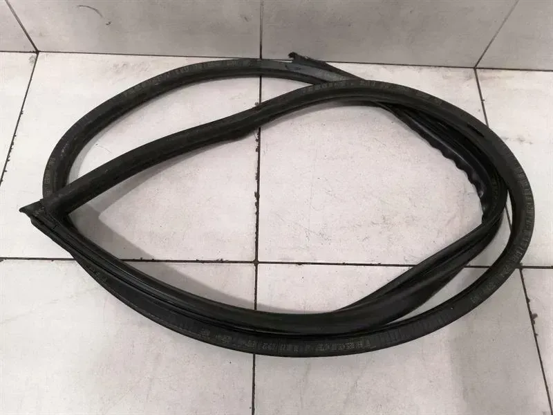 Porsche 911 991 Right Door Seal 99153707604 Door Seals