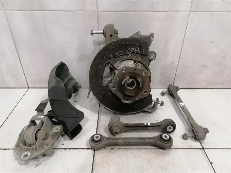 Porsche 911 991 Left Rear Hub SET 99133111104 Wheel Bearing Housing Rear Left