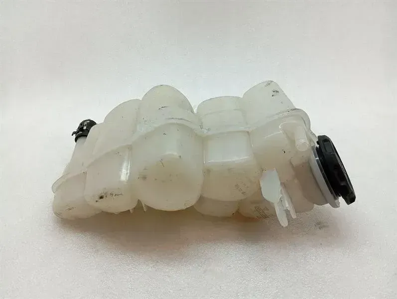 Bentley Continental GT 18-24 3S 3SD Expansion Tank 975121407A Expansion Tank