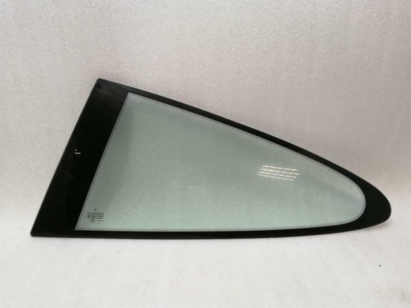 Porsche 911 997 996 RLH Quarter Glass 99754311105 Door Glass 1/4 Rear Left