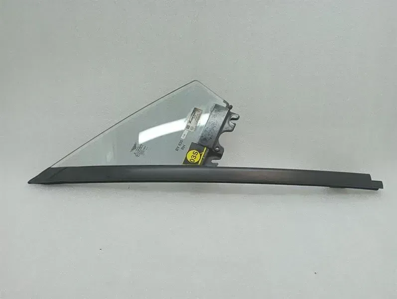 Bentley Continental GTC 18-24 3S 3SD Right Front 1/4 Glass 3SD845114C Door Panel