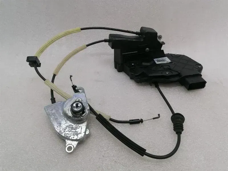 Aston Martin Vantage V12 left door lock 6G33-F21991-AB door lock left